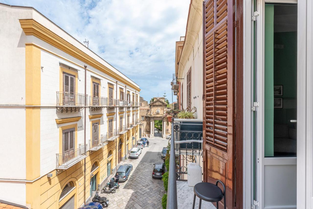 Stylish Apartment Near Piazza Magione By Wonderful Italy Palermo Exteriör bild